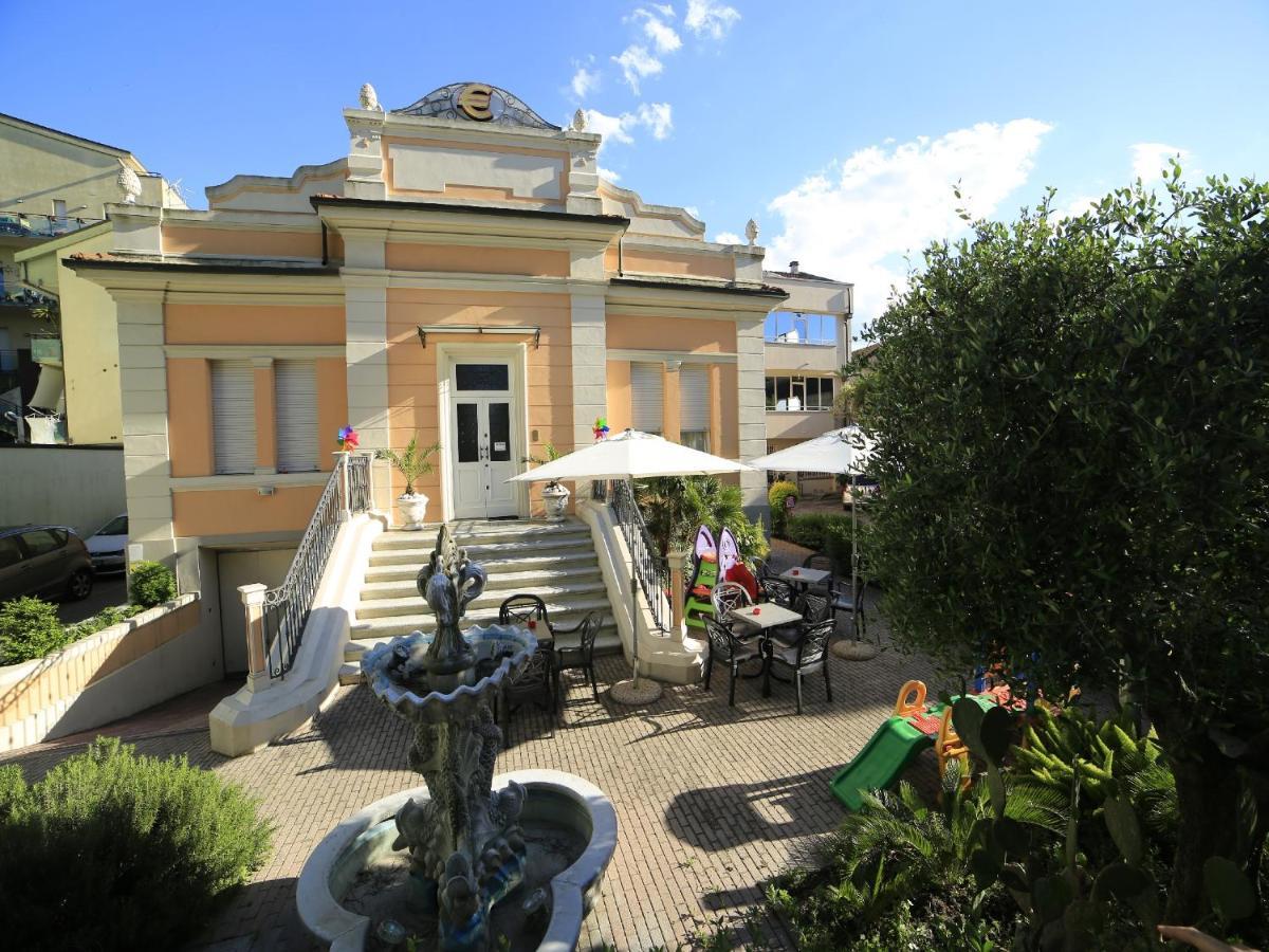 Euro 3* Cattolica