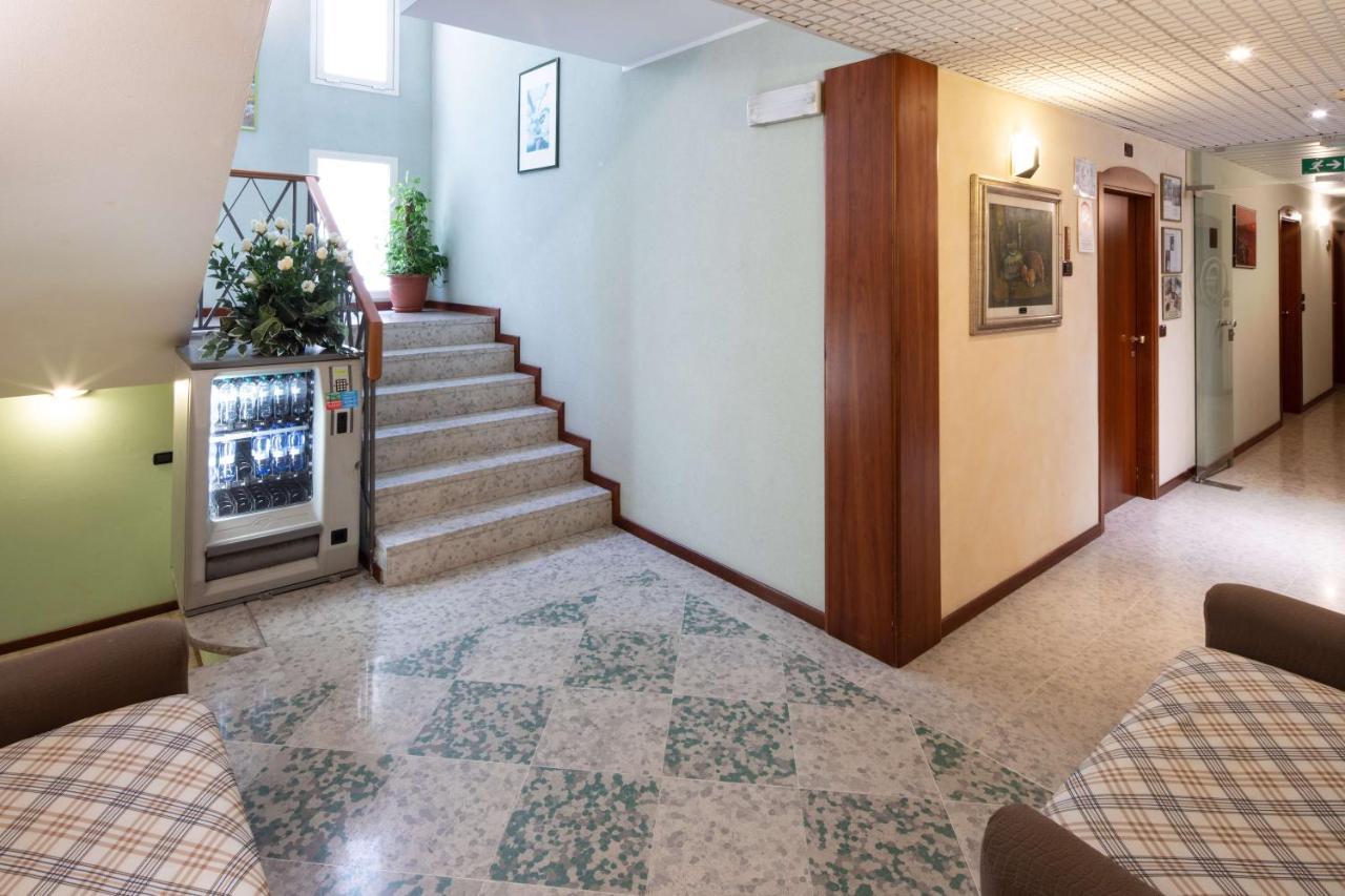 Euro Hotel